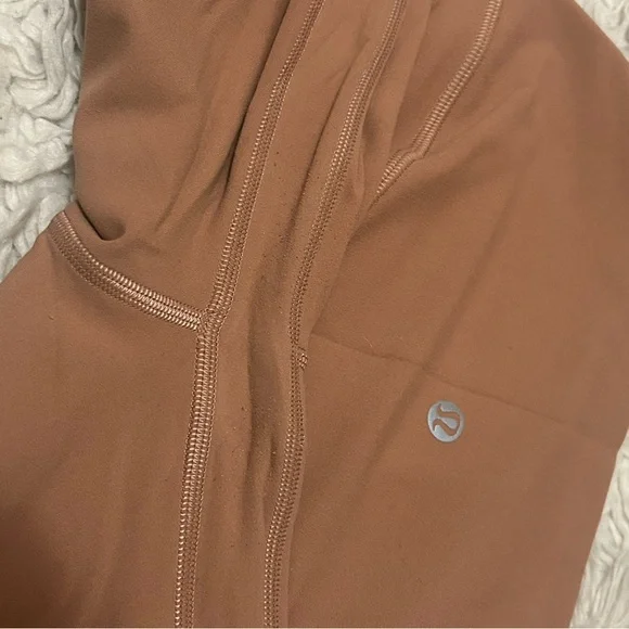 Women’s ski kit complete w/ gently used jacket, pants, leggings, gloves & bag! - Picture 10 of 17